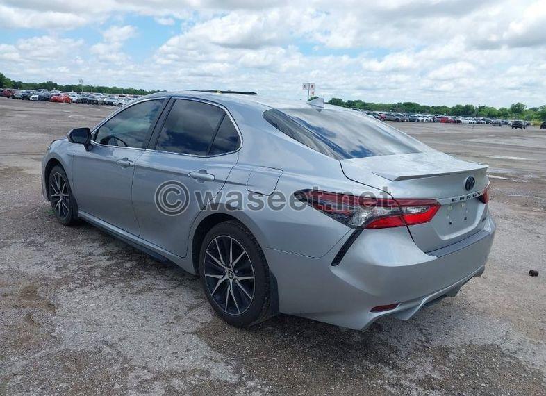 2022 TOYOTA CAMRY SE  3