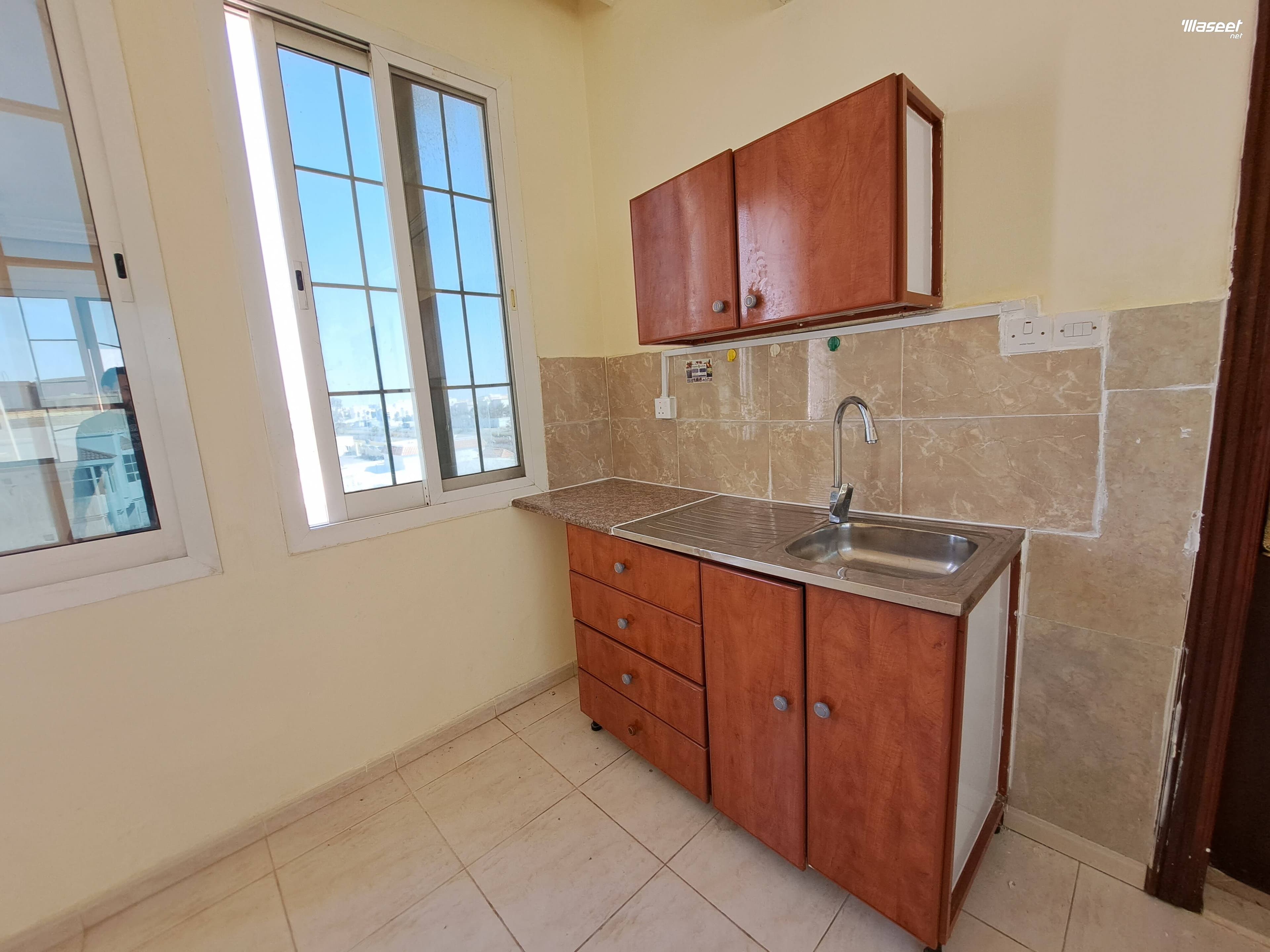 available  apartment in khalifa city a 3