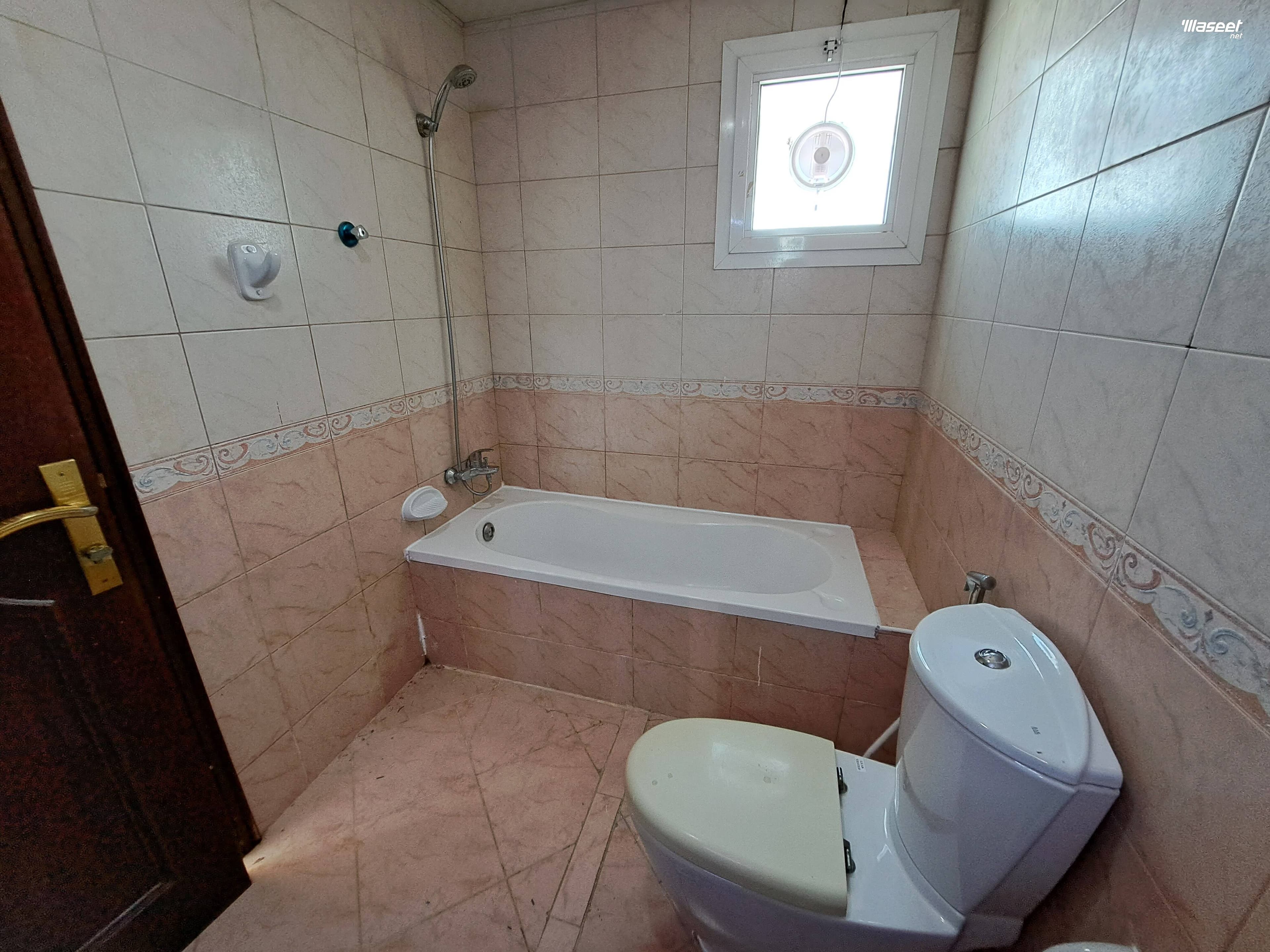 available  apartment in khalifa city a 5