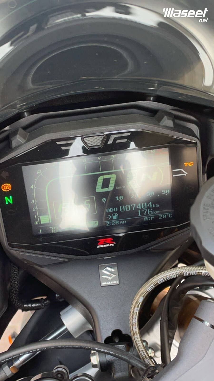 Suzuki gsxr 1000rr 2023 1