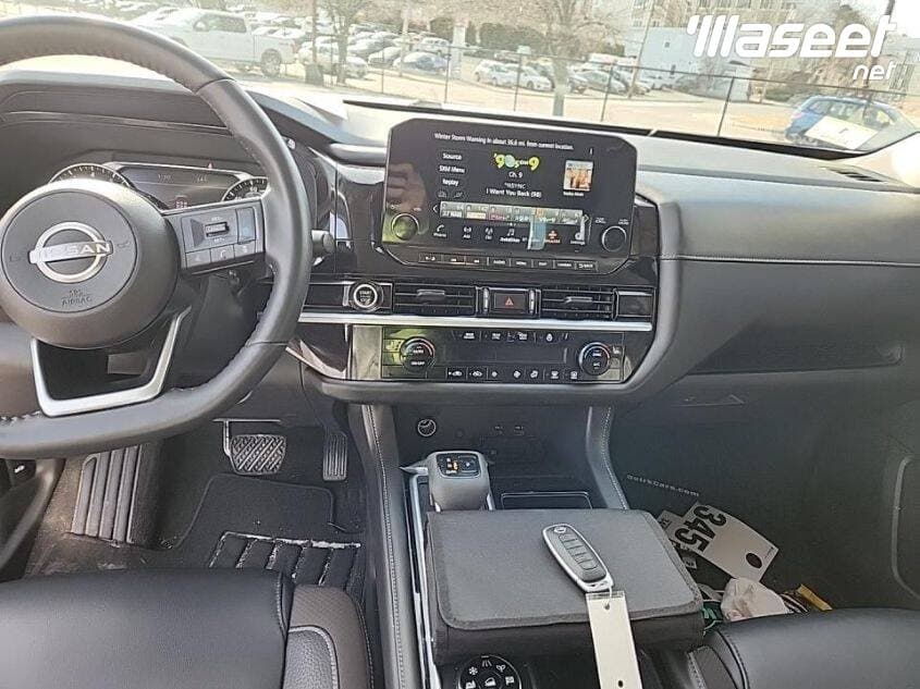 Nissan Pathfinder 2023 SL 3