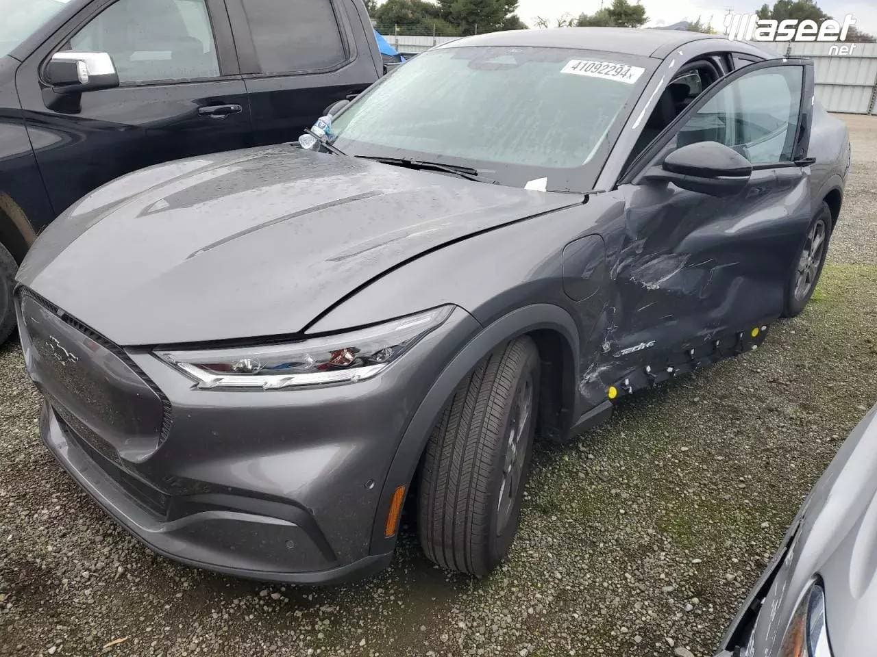 2023 Ford Mustang Mach-E Select 4
