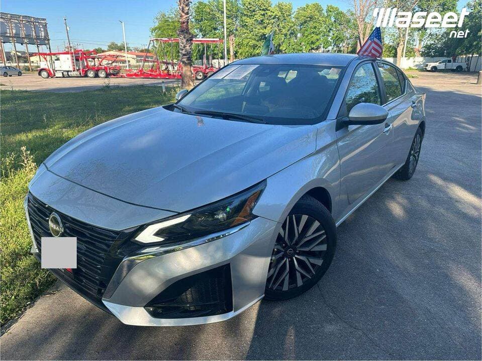 Nissan Altima 2023 good condition 2