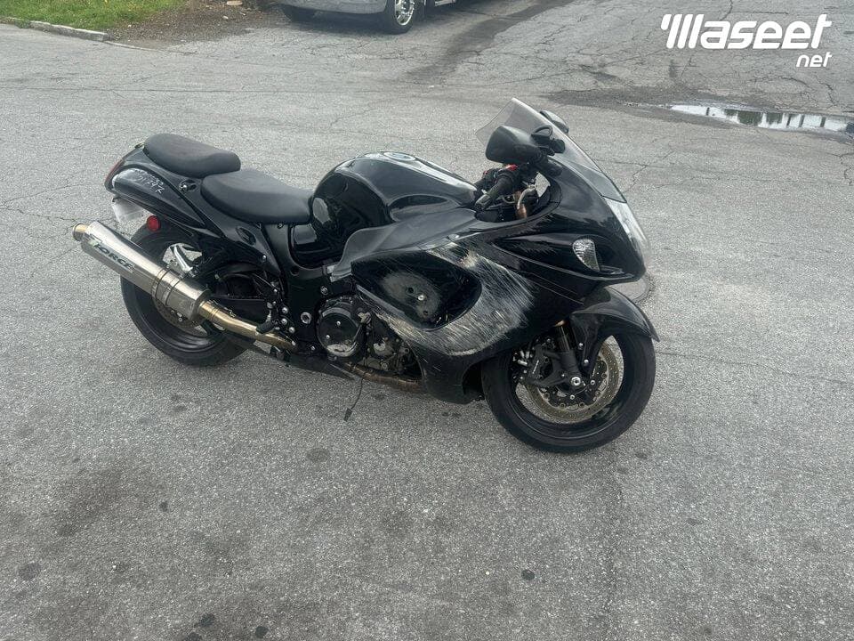 2012 Suzuki GSXR 1300r 1