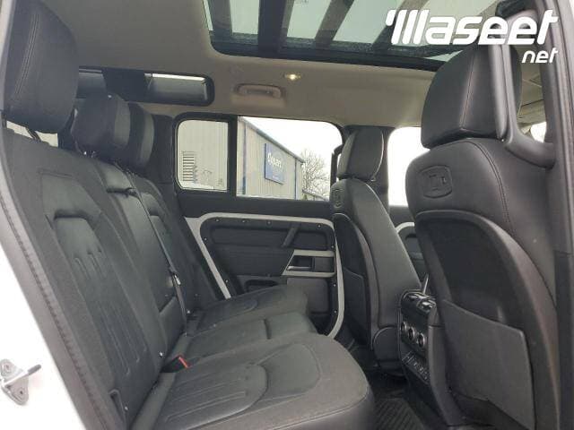 Land Rover Defender 2021