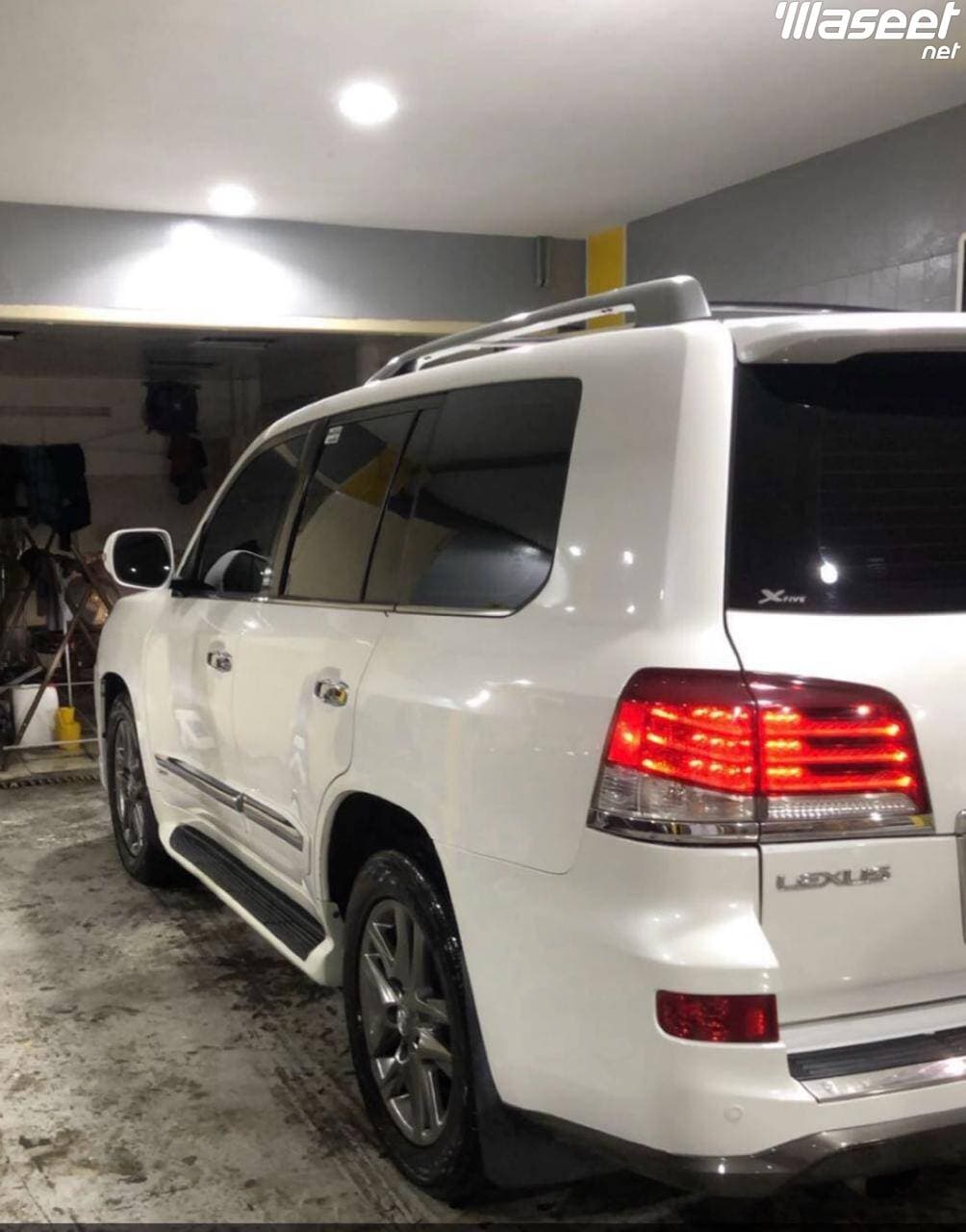 للبيع لكزس  LX570 2010 0