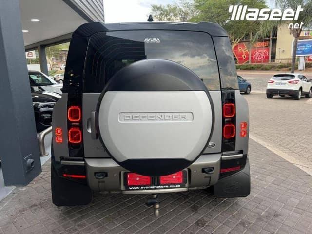 2021 Land Rover Defender 110 HSE