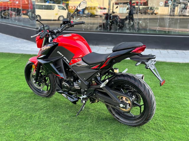 Charmax RST240 sports bike