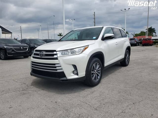2019 Toyota Highlander XLE FWD