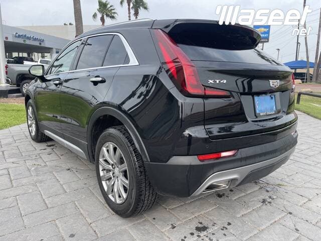 سيارة كاديلاك XT4 الفاخرة لعام 2020