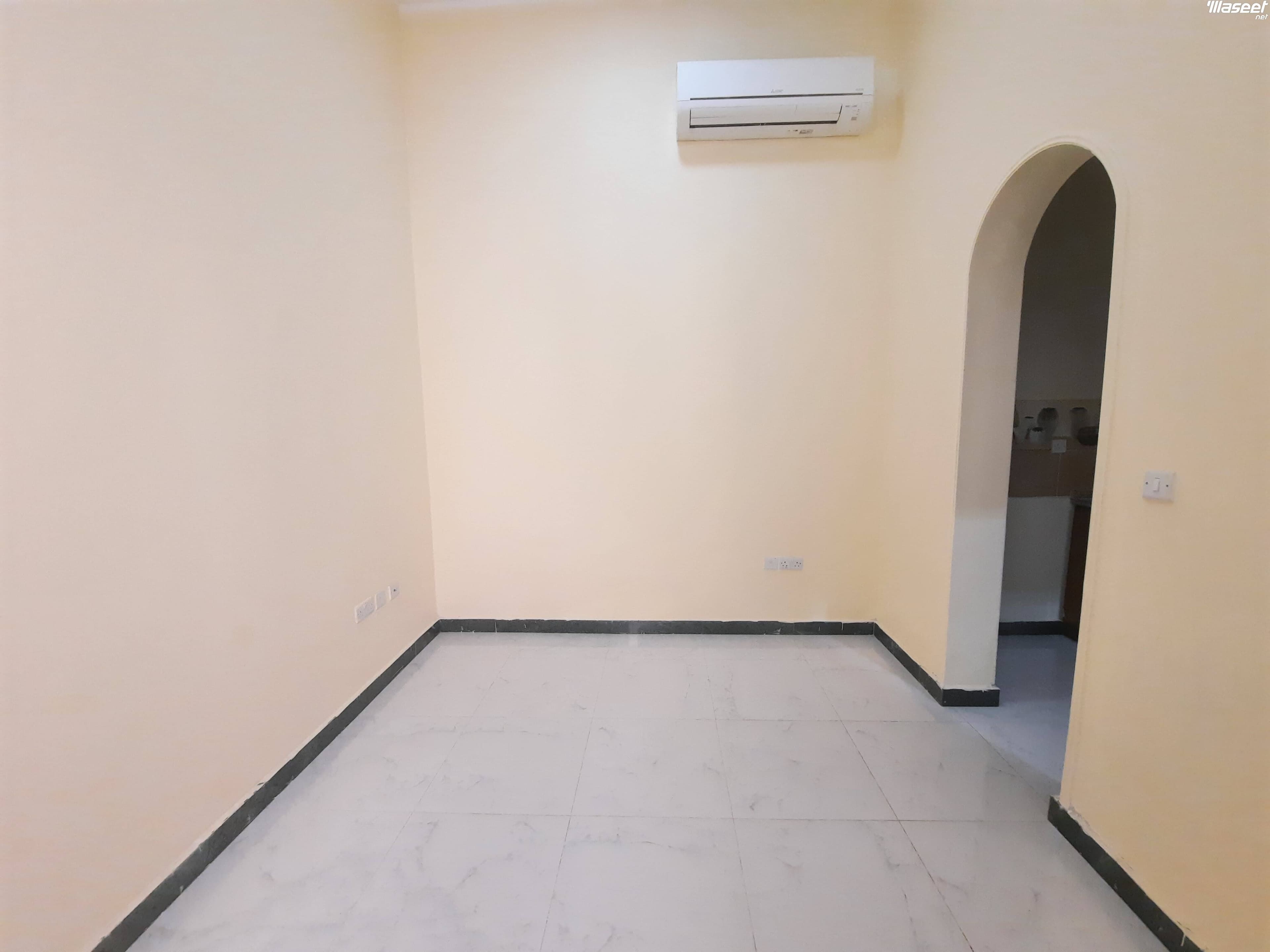 Beautiful studio and beautiful kitchen in MBZ city 0
