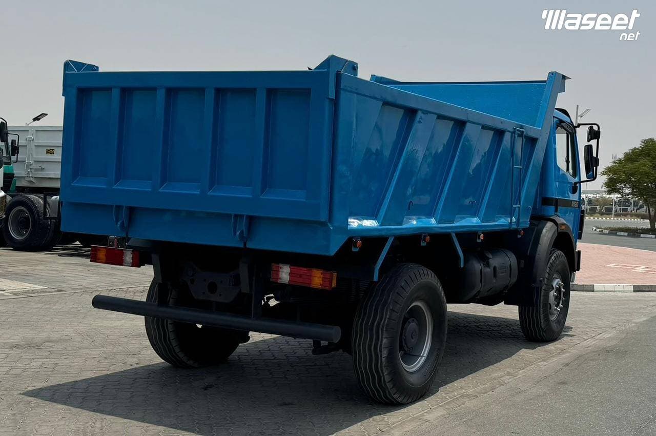 Mercedes Benz 1820 Dumper Truck 4X4 1