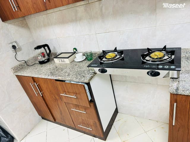 استوديو للايجار مفروش وشامل
