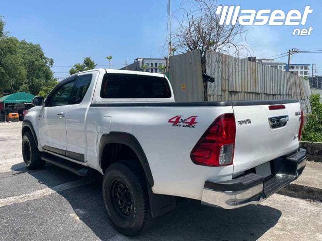 TOYOTA HILUX 2015 1