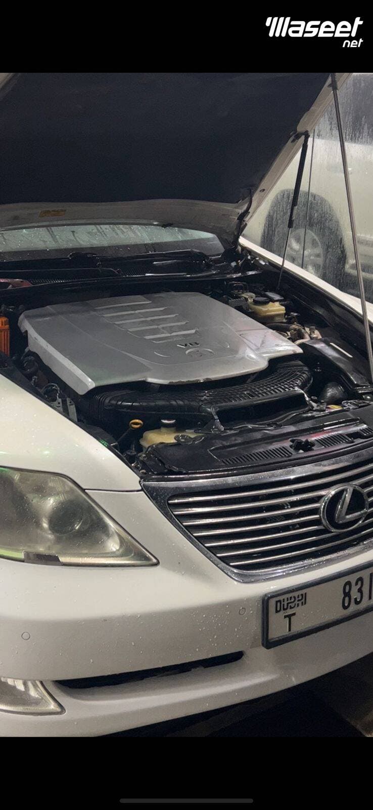 Lexus LS460 model 2007 for sale 4