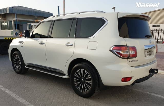 Nissan Patrol Platinum SE V8 2015