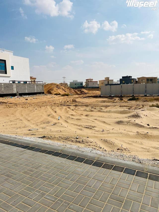 Land for sale in Ajman Al Jurf Industrial Estate