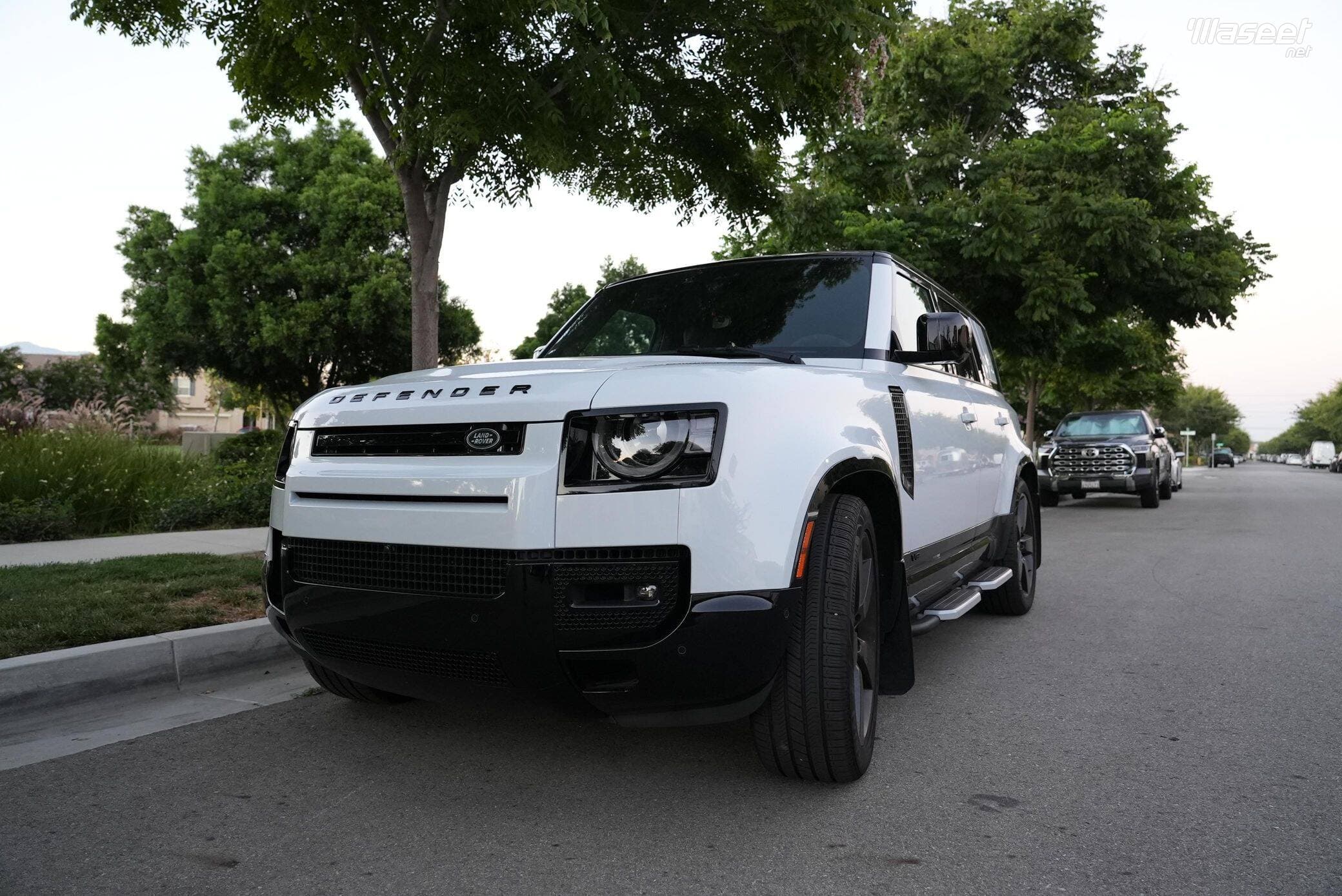2023 Land Rover Defender 110 V8 1