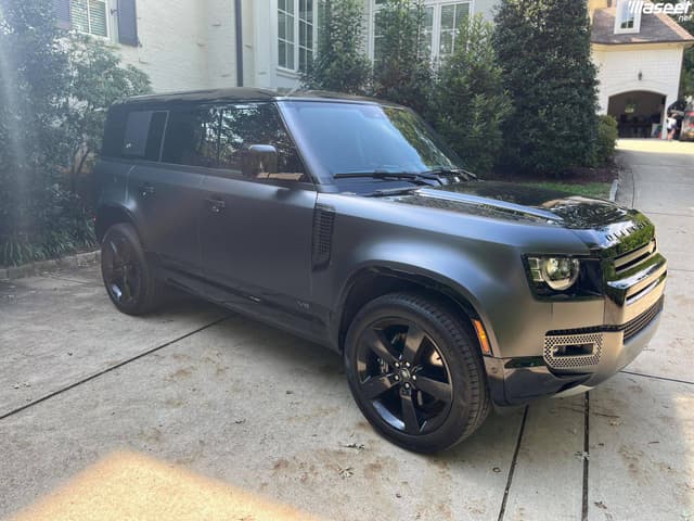 2023 Land Rover Defender