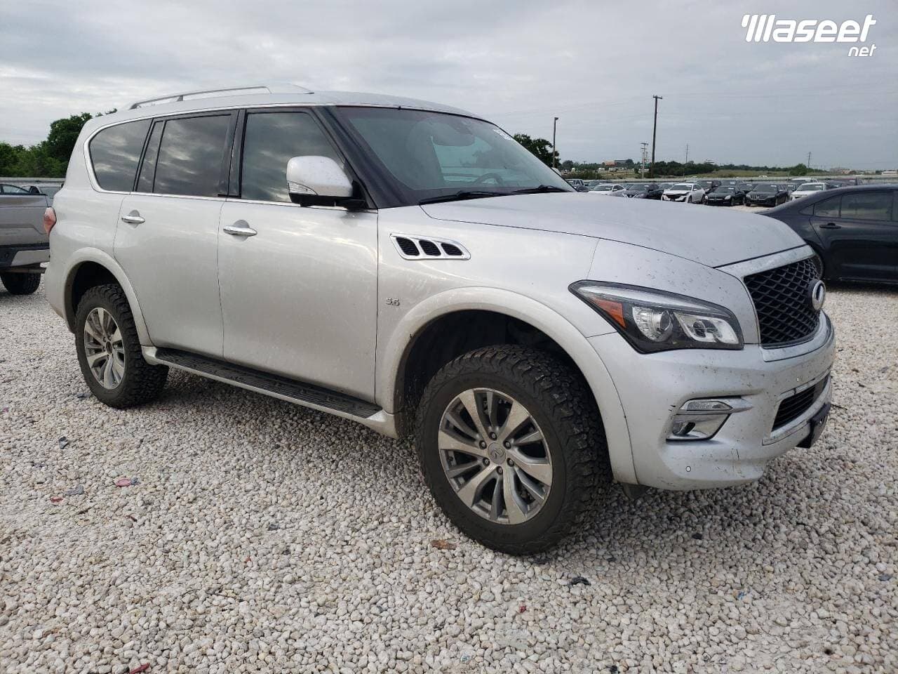 Infiniti QX80 model 2017 3