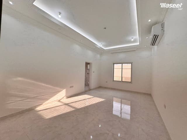 Standalone villa in Madina Al-Monawara in Riyadh 150000 dirhams