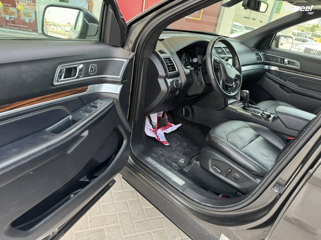 Ford Explorer 2019