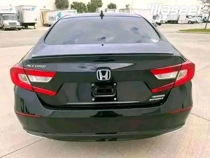 2022 هوندا أكورد هايبرد سبورت 1