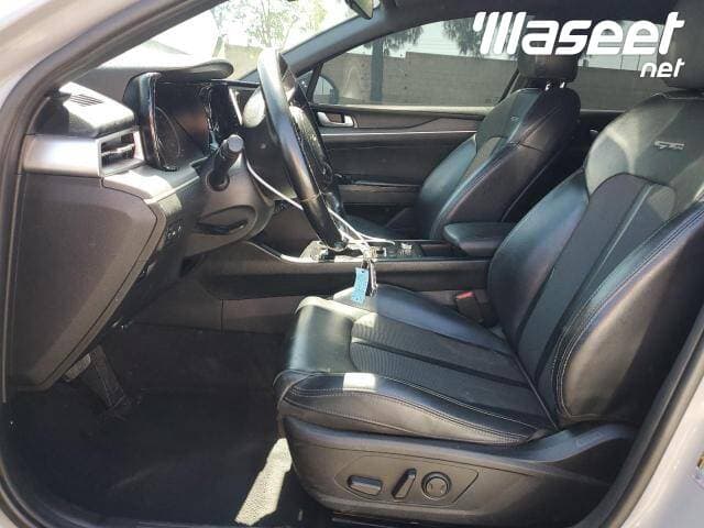 Kia K5 GT Line 2022 8