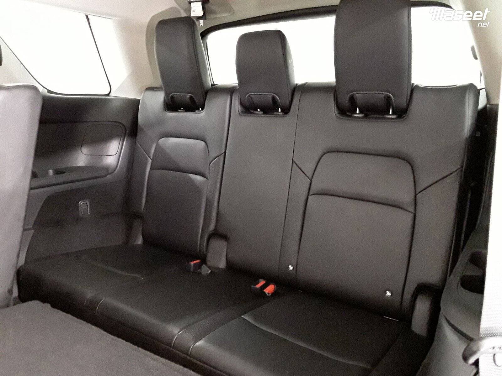 2022 Nissan Pathfinder SL 4WD 6