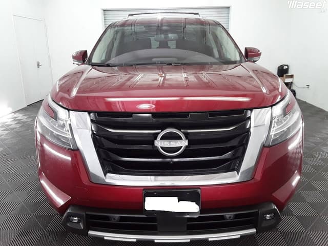 2022 Nissan Pathfinder SL 4WD