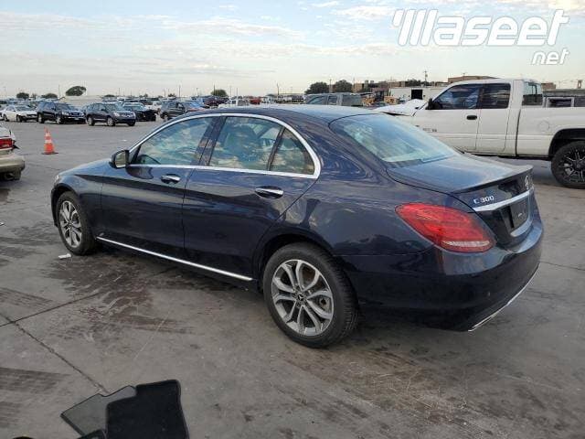 2018 Mercedes Benz C300 4MATIC 4