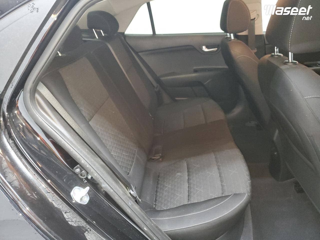 2022 KIA RIO LX 2