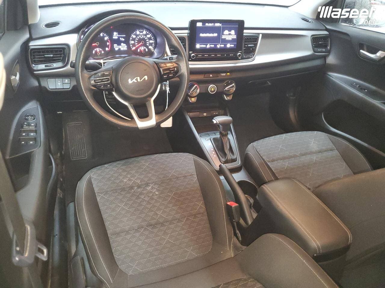 2022 KIA RIO LX 5