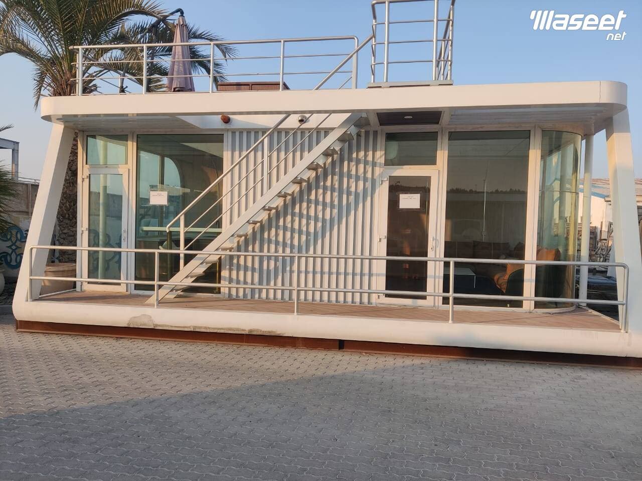 عوامة للبيع في دبي 1