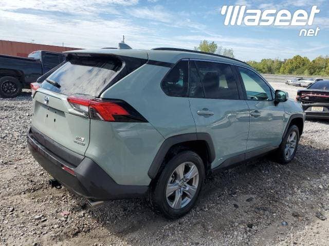 2022 TOYOTA RAV4 XLE 5