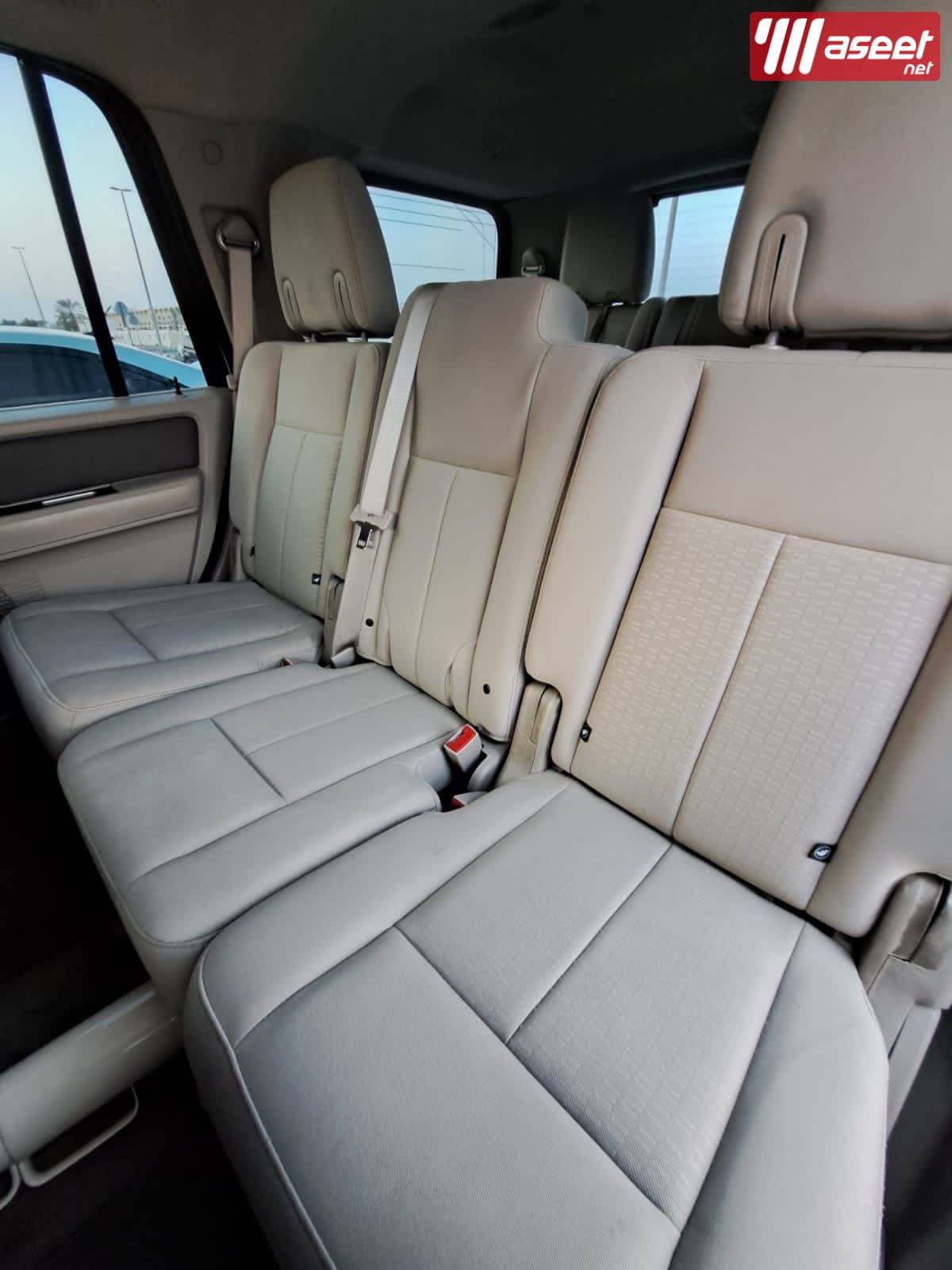 Ford Expedition XLT 2013 1