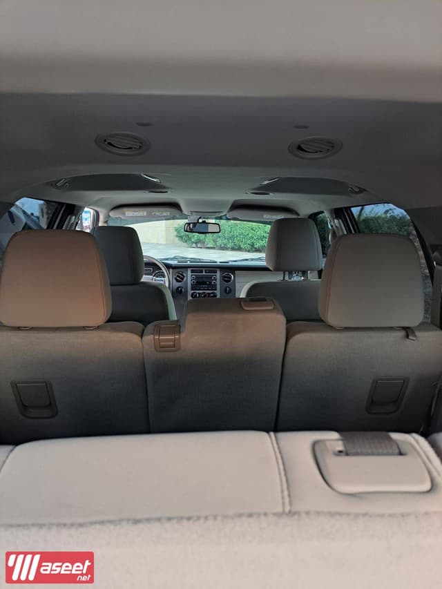 Ford Expedition XLT 2013