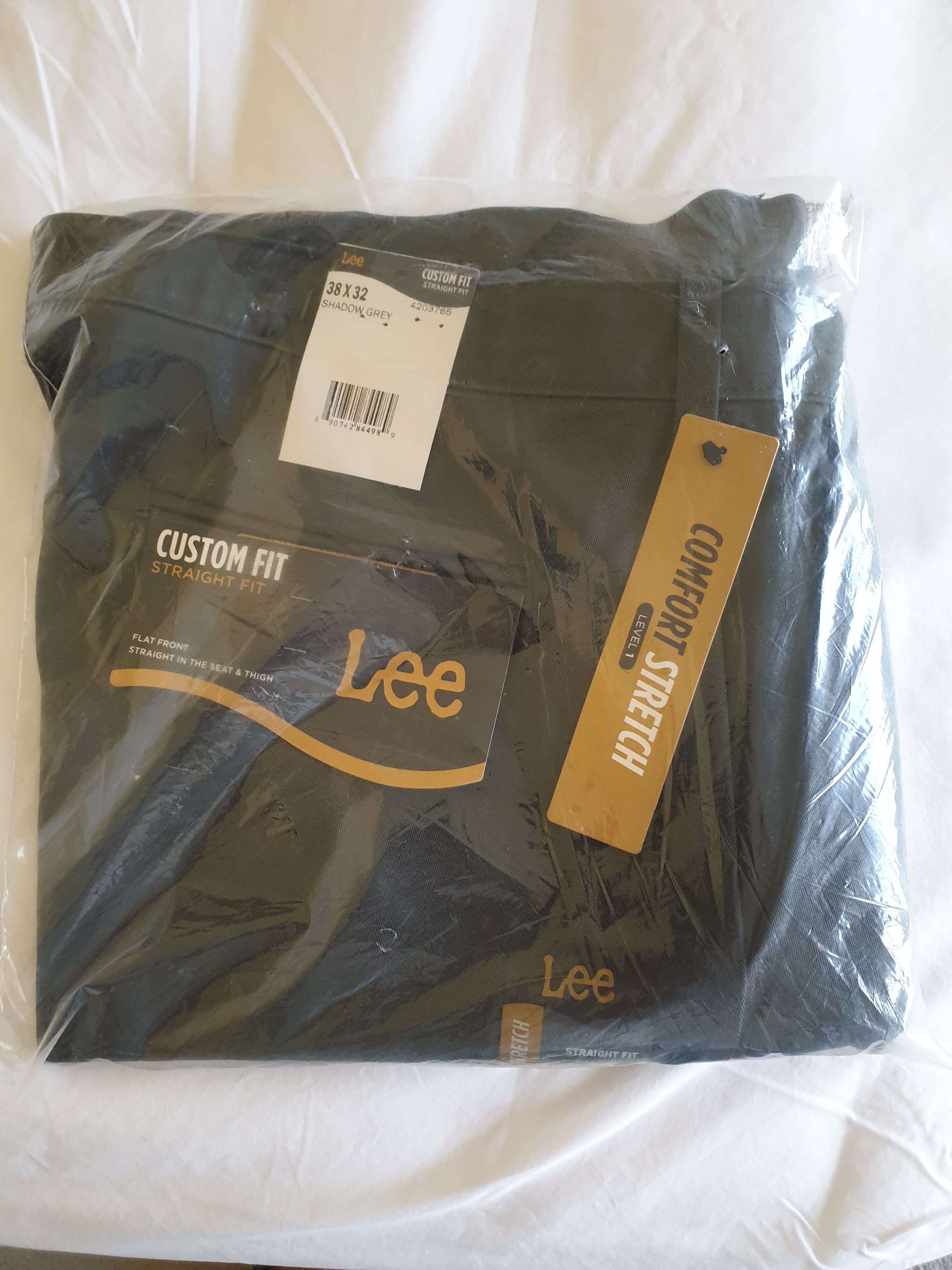 Lee Khaki pants for men 0