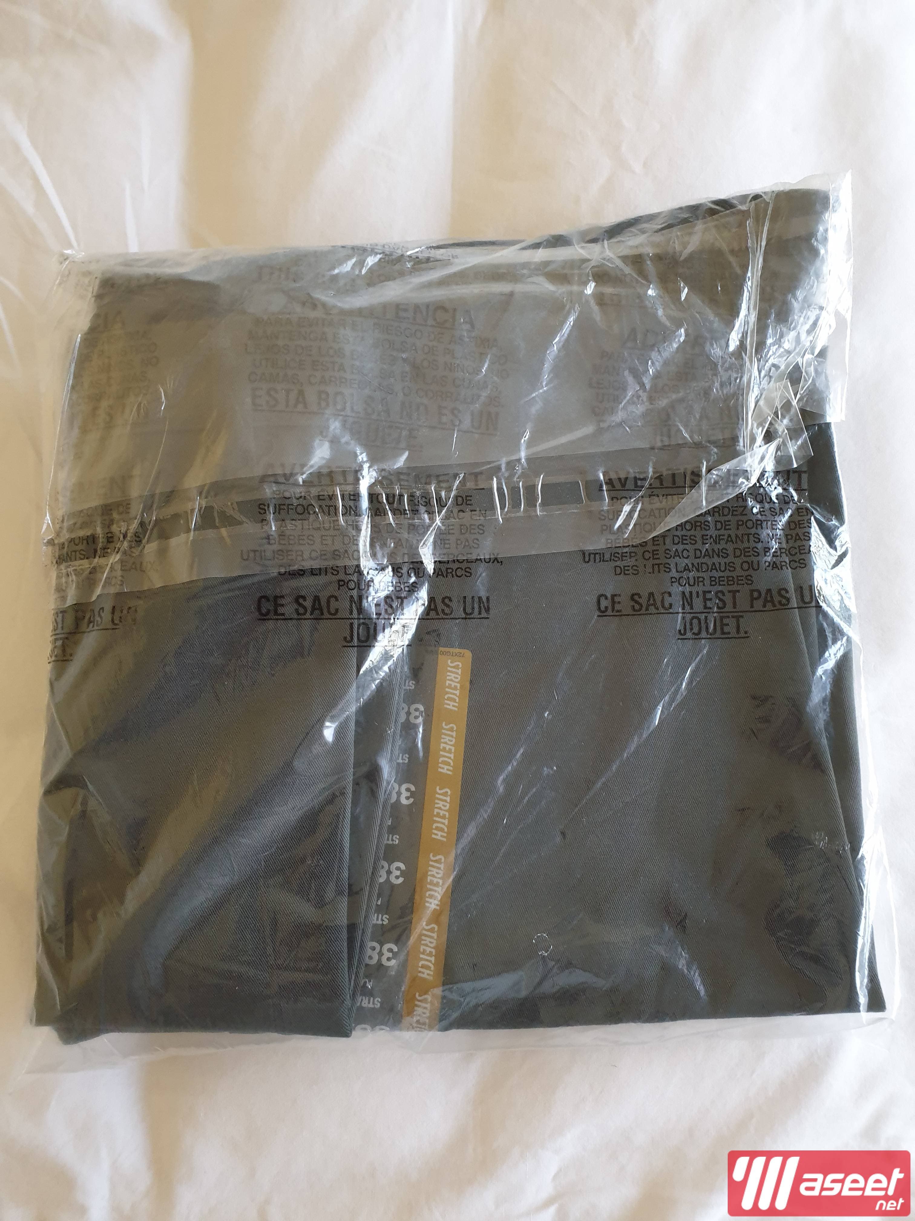 Lee Khaki pants for men 1