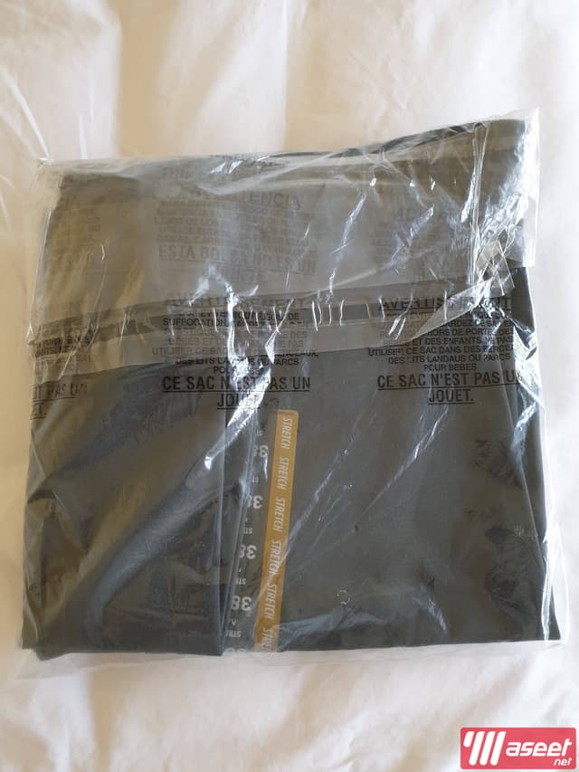Lee Khaki pants for men