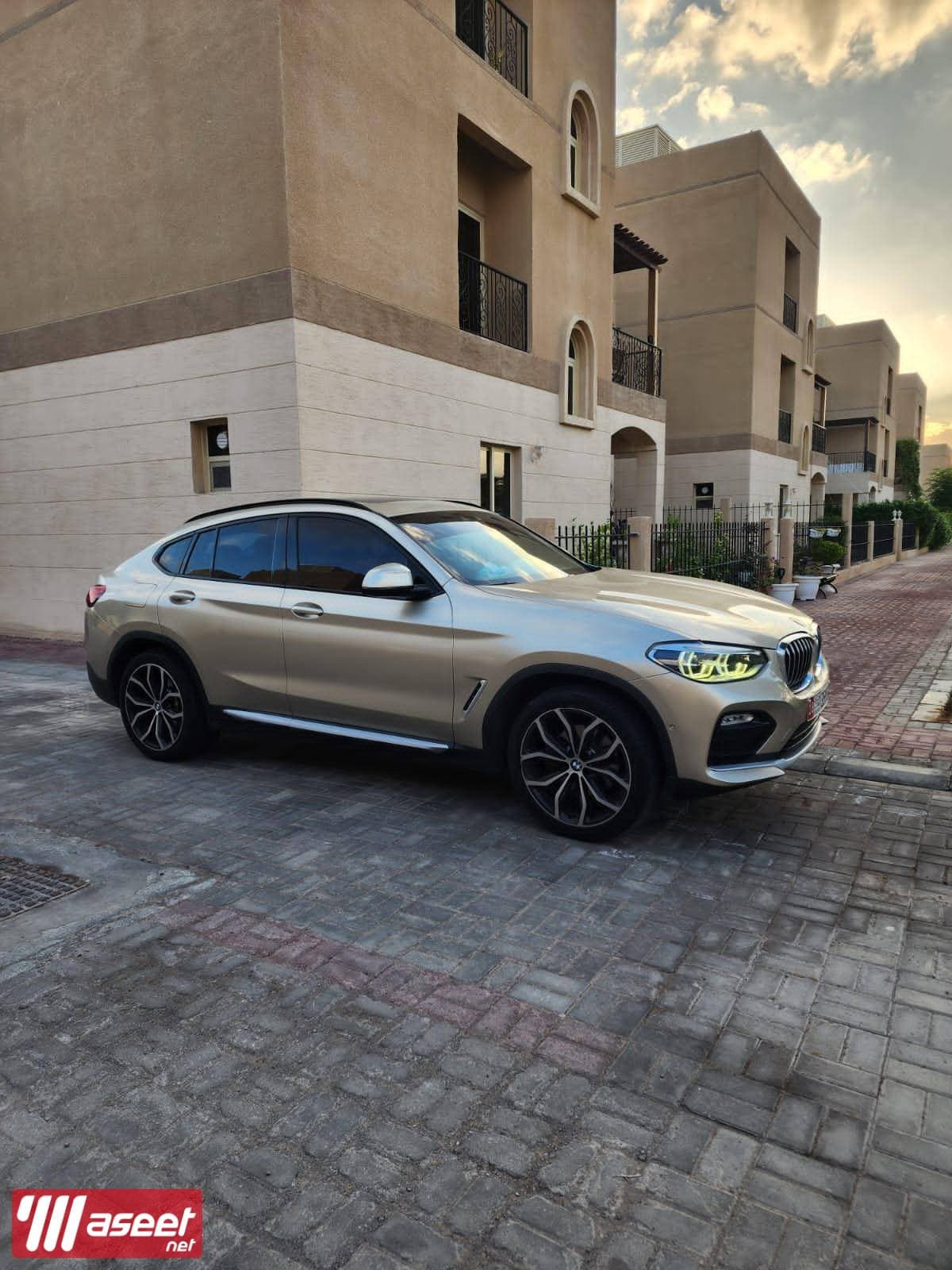 سيارة بي ام دبليو x4 30i m موديل 2019 6