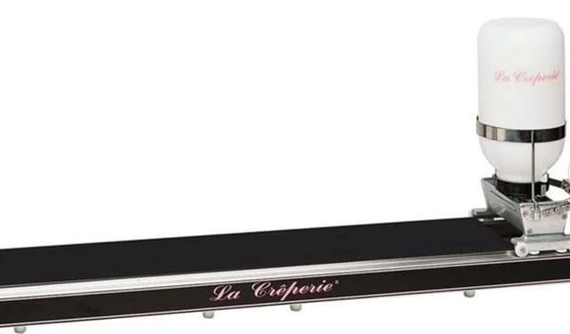 Italian device for making crepes and desserts