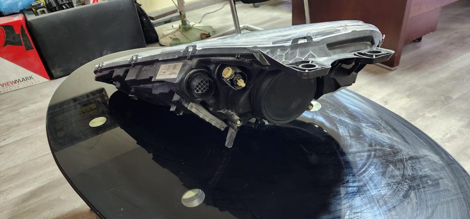 aston martin headlight 3