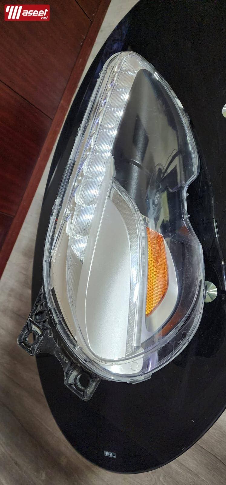 aston martin headlight 2