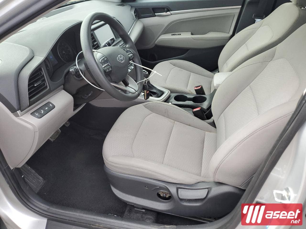 Hyundai Elantra 2020 4