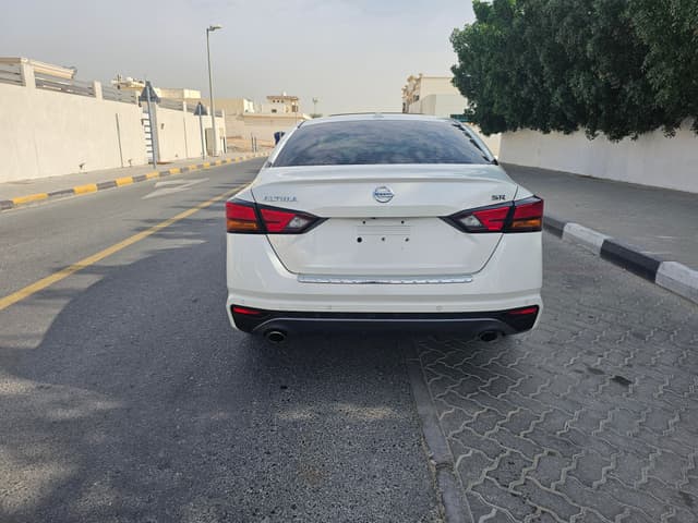 Nissan Altima SR 2021