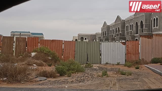 فلل مشروع عين فايضة التابع للقابضة للبيع