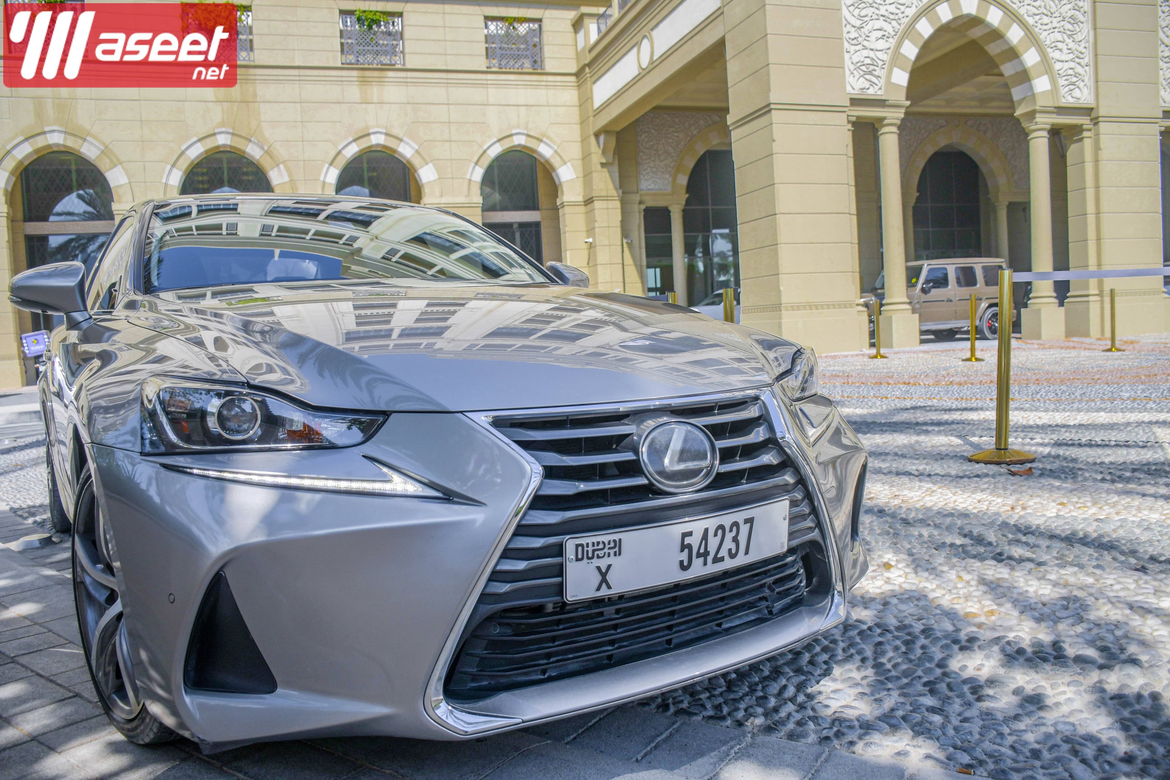 2019 Lexus IS300 3