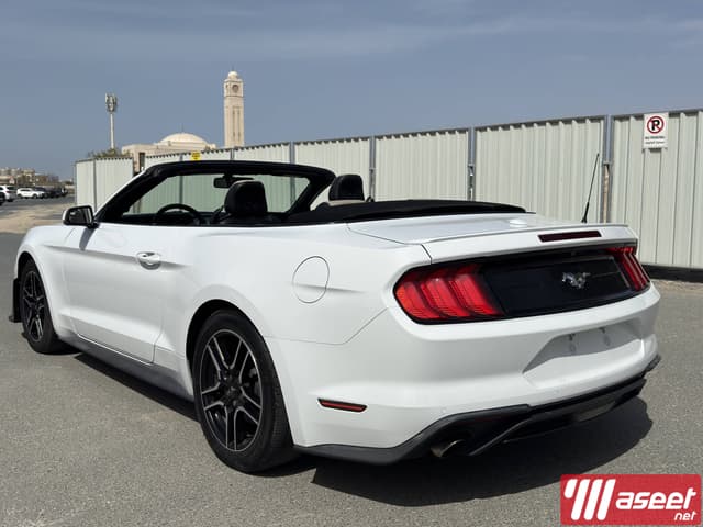 Ford Mustang 2018 v4