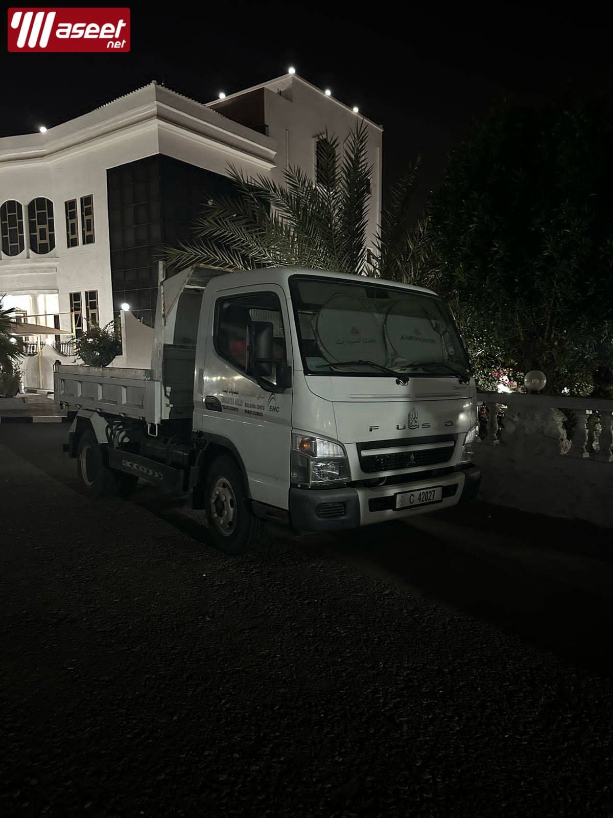 Mitsubishi Half Lorry 2016 for sale 0